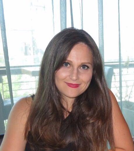 ויקטוריה פרץ