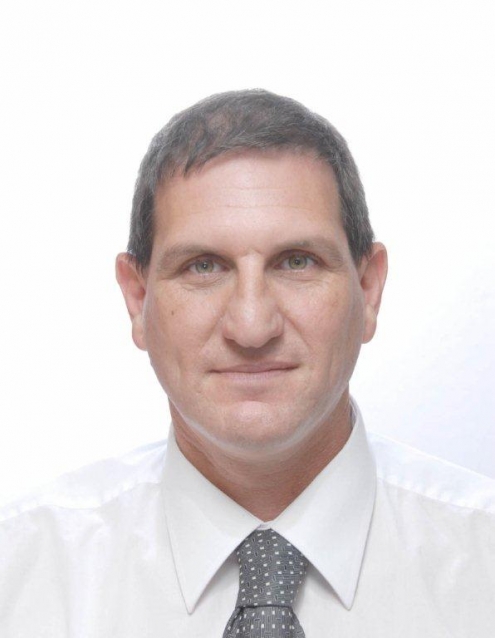 עוה"ד ראובן מלאך