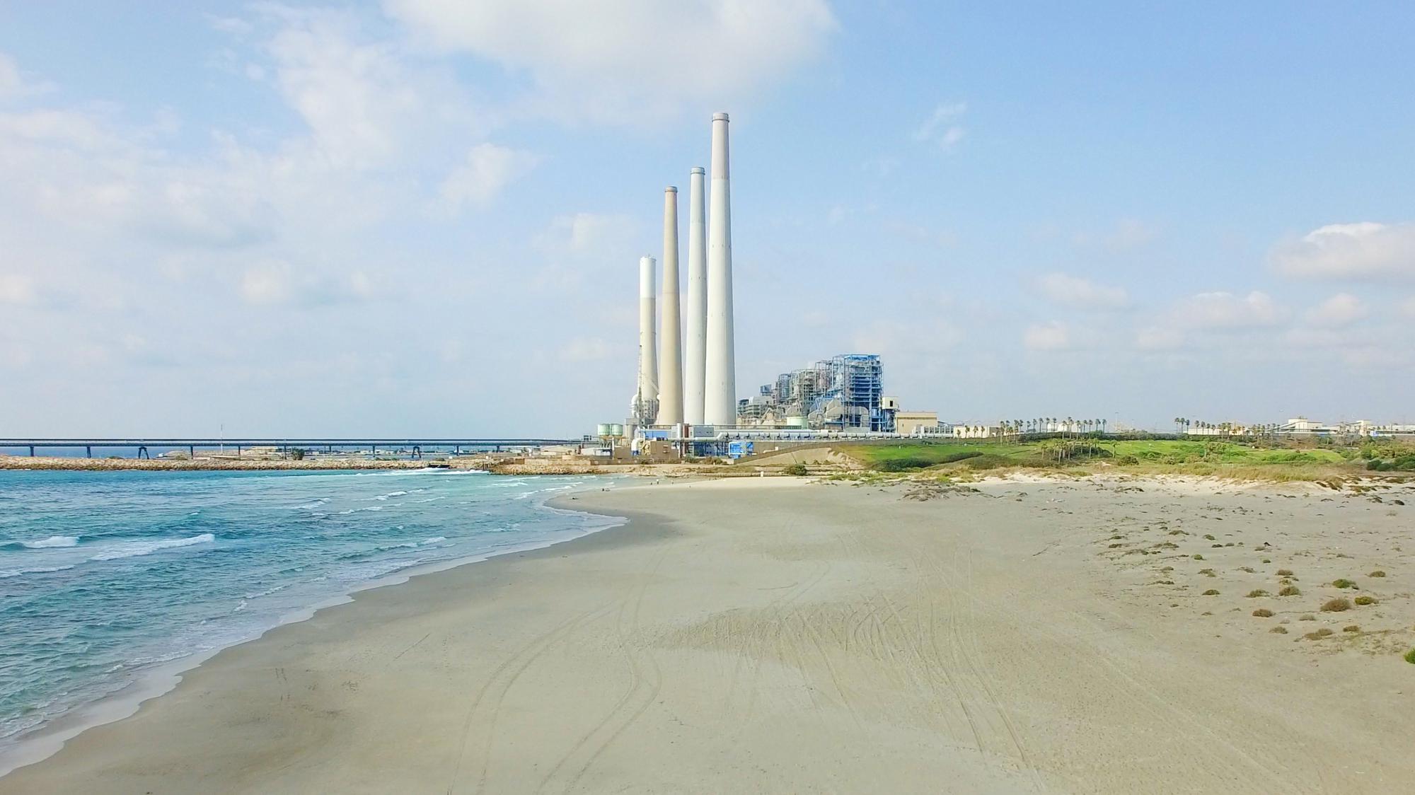 בפני משרד האנרגיה הזדמנות פז לבסס את סגירת התחנה הפחמית על מקורות אנרגיה מתחדשים. ישראל צריכה להוביל את המהפכה של המאה הנוכחית, מהפכת האנרגיות המתחדשות