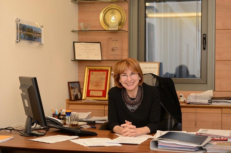 ח"כ גרמן על התלמדות מוהלים באוכלוסיות מוחלשות  "גזענות מכוערת"