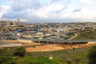 כביש בגין ממעוף הציפור. צילום: Elements.