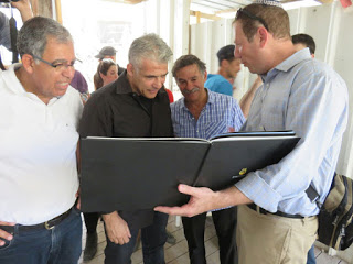 יו"ר מפלגת 'יש עתיד', יאיר לפיד, הגיע היום לסיור בעיר דוד בירושלים