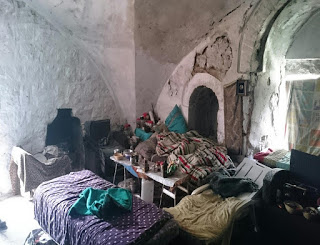 מבצע אכיפה בליפתא: מפקחי רשות מקרקעי ישראל פינו ארבעה מסיגי גבול שפלשו למבנים נטושים