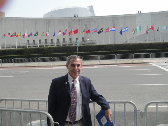 פרופ שינפלד shinfled