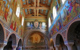 מופע האורות - שירים אהובים משנות השבעים במנזר בית גמאל כנסיית סטפנוס במנזר בית ג'מאל