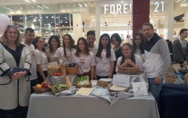 היזמים הצעירים של הנגב מייעצים כיצד תקנו נבון לחג צילום יח