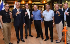 בהשקעה של 7 מיליון דולר - נחנכה הרחבת מפעל BMC Software מימין לשמאל- גור שטייף חברת BMC Software, דיויד מירמאלי מנכ