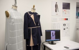 שמלת-אזעקה צועקת ובגדים מחליפי צבעים בפרוייקט מיחשוב לביש בשנקר