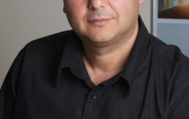 בעקבות דקירת איציק זוהר: מועדוני הלילה בדרך החוצה מנמל ת"א Itamar__053