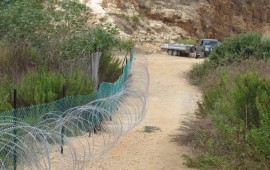 זהירות, סכנה: רשות מקרקעי ישראל גידרה את מחצבת יחיעם המסוכנת בה מתבצעת פעילות סנפלינג בלתי חוקית