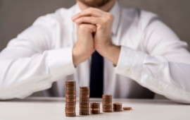 הלוואות מזנין ופתרונות מימון קרדיט תמונה FREEPIK